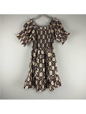 Smocked Short-Sleeve Mille Resort Merida Floral Dress in Black and Cream
